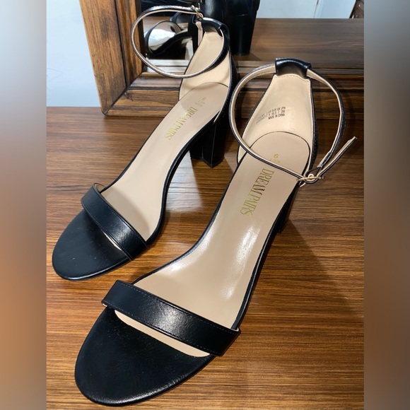 ✨Women’s Size 9 Dream Pairs Block Heels • Classic Black, All-Day Comfort - Picture 1 of 7